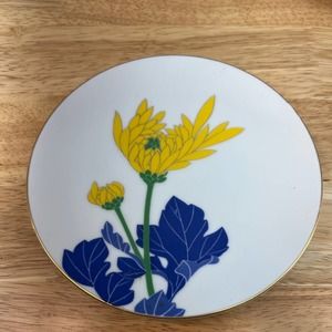 Vintage Fukagawa Japanese hand painted ‎ plate 6”